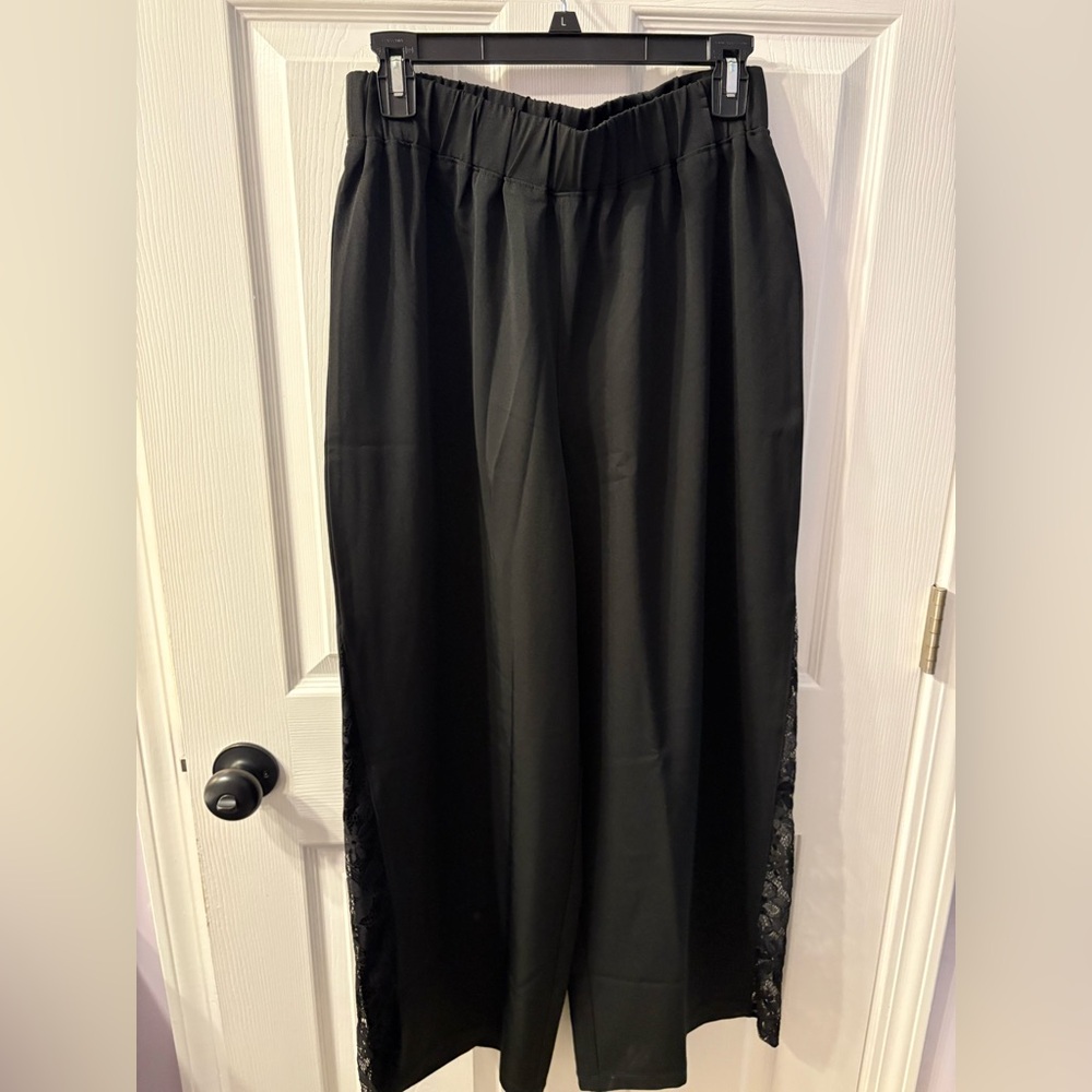 Black Wide-Leg Pants